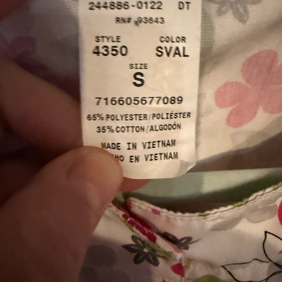 Scrub H.Q. Snap Front Floral Long Sleeve Light Weight Scrub Jacket Size Small - Picture 2 of 5